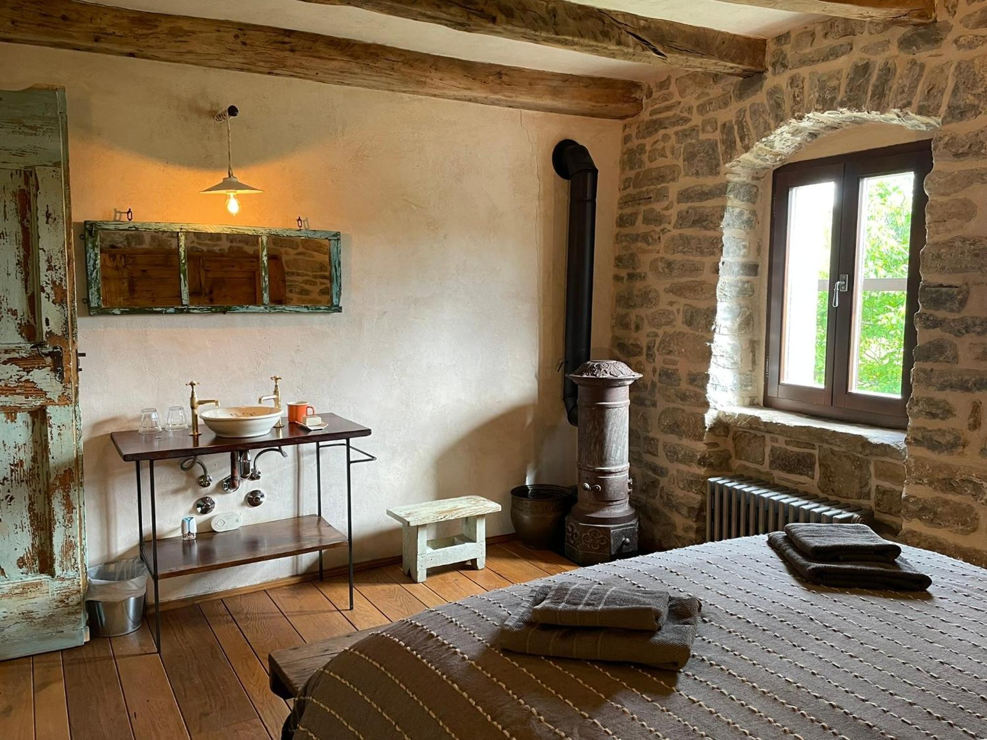 Bolara 60: The Guesthouse Groznjan Room photo